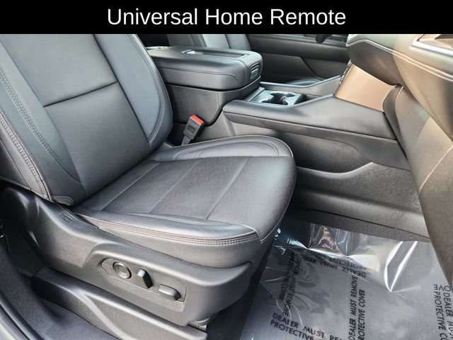 Used 2024 Chevrolet Tahoe High Country w/ Max Trailering Package AWD/4WD image 24