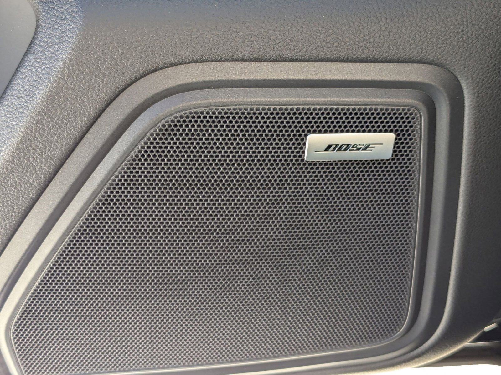 Certified 2025 Porsche Macan image 15