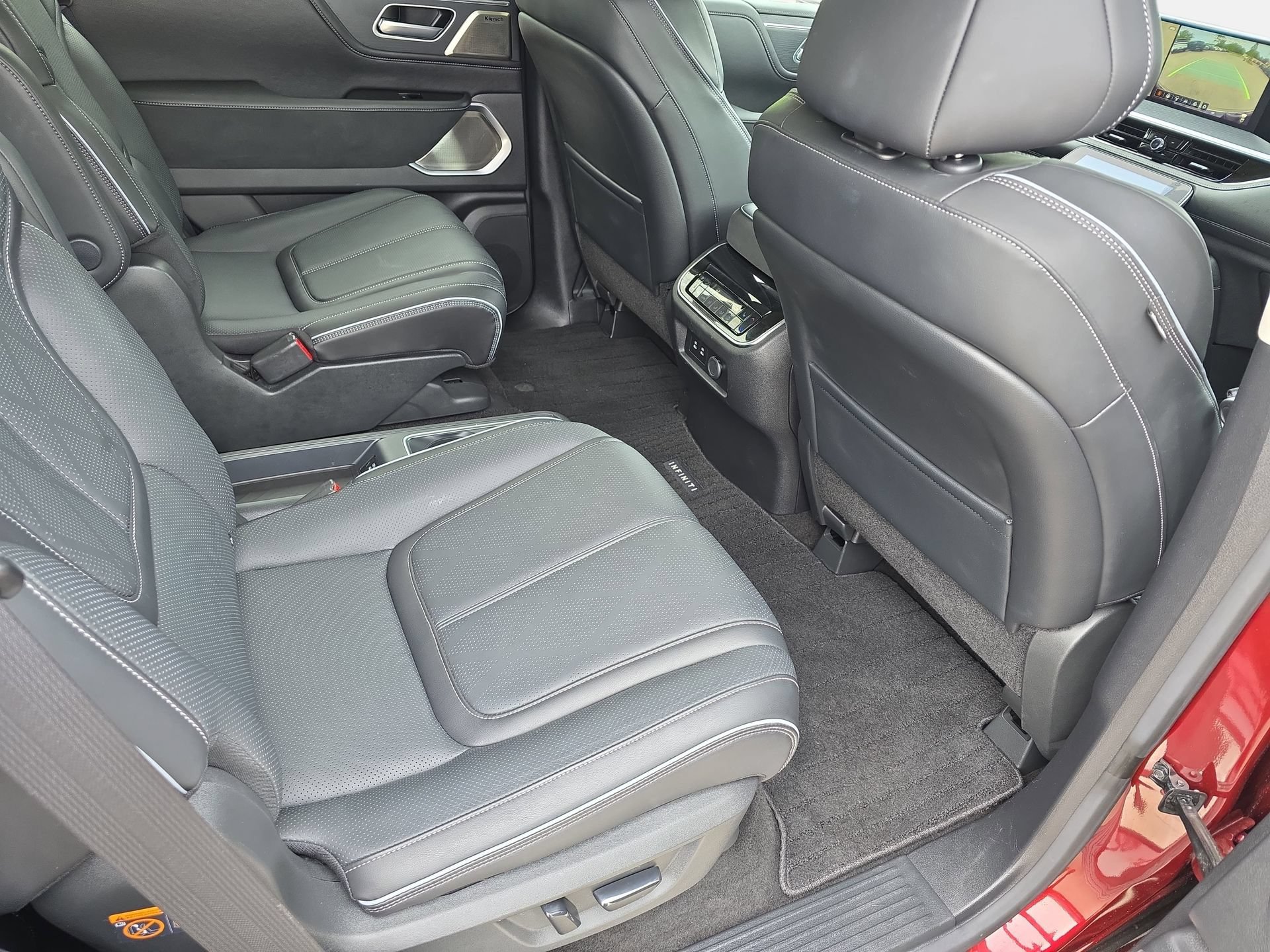 Certified 2025 INFINITI QX80 Sensory AWD/4WD image 11
