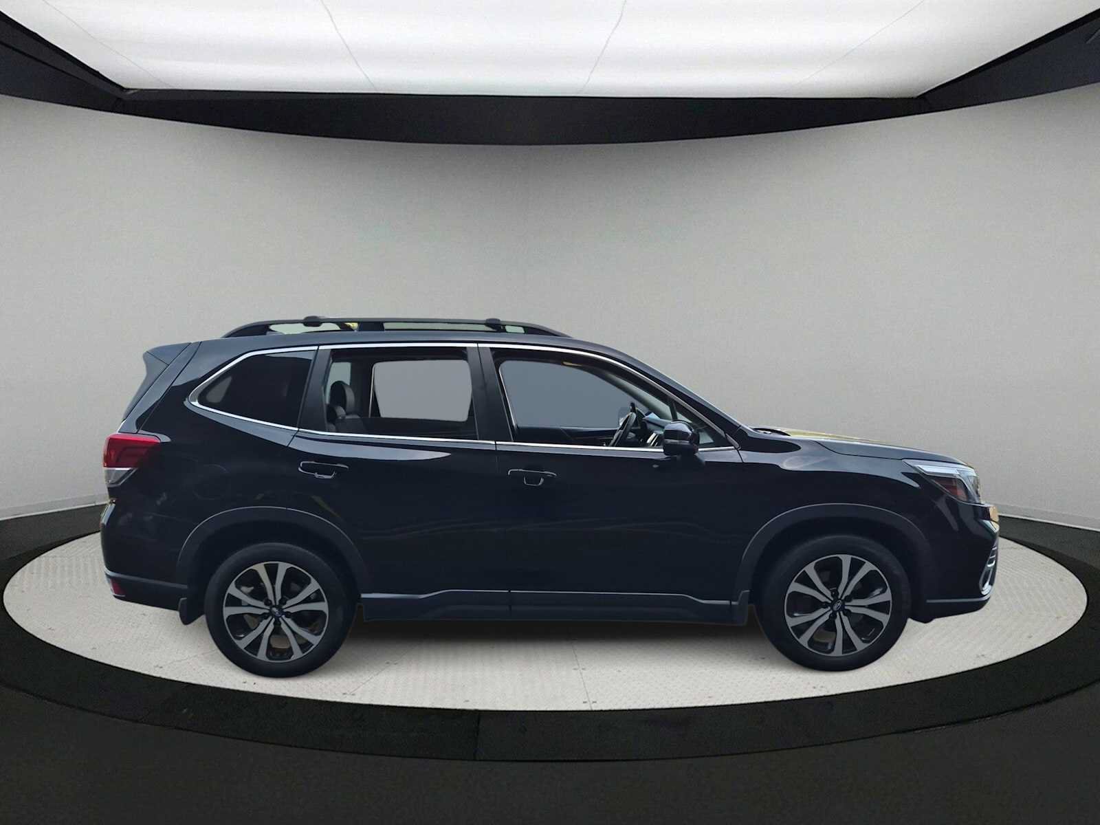 Used 2020 Subaru Forester Limited w/ Popular Package #3 AWD/4WD image 9