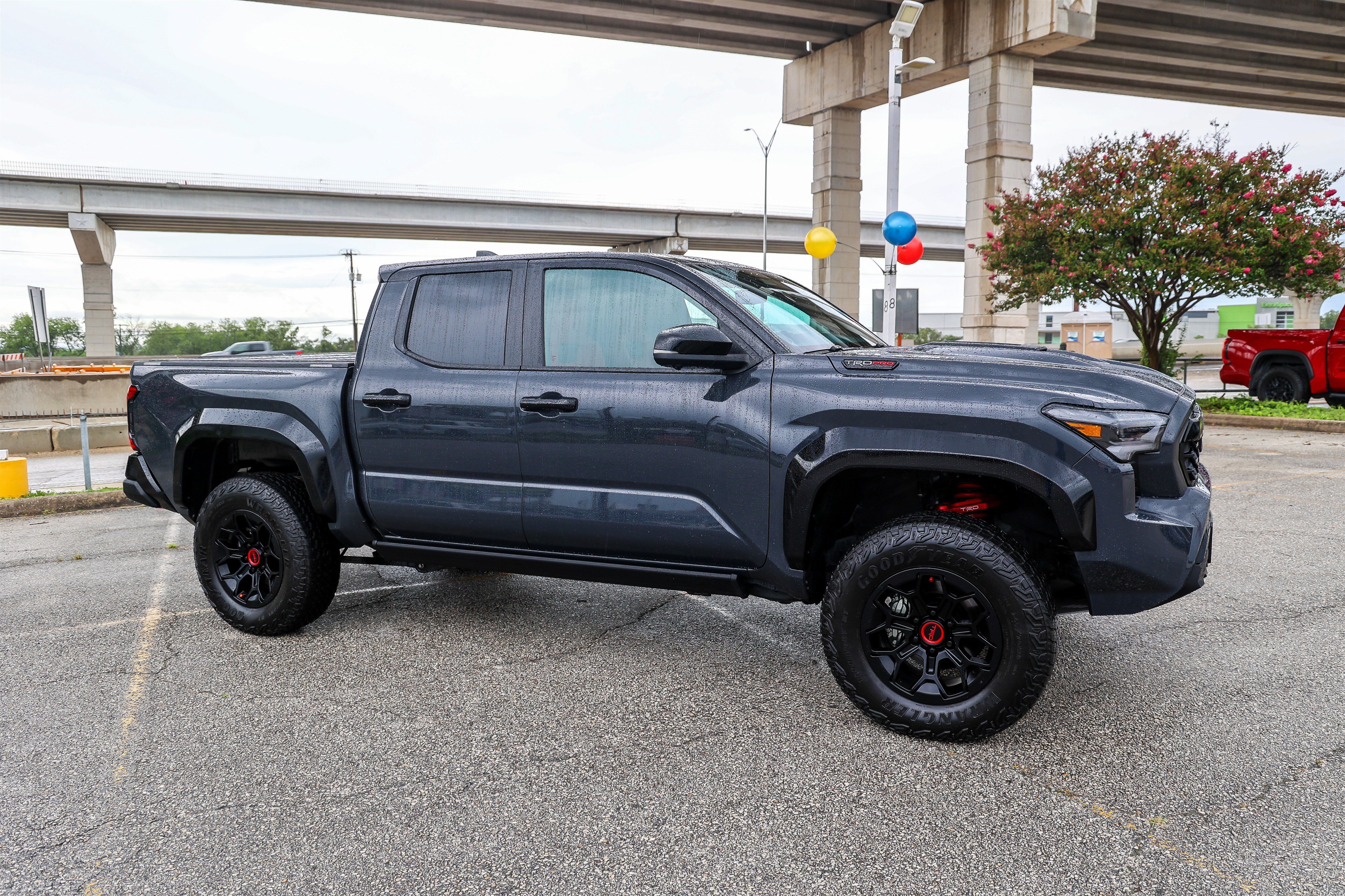 Certified 2025 Toyota Tacoma TRD Pro AWD/4WD image 6