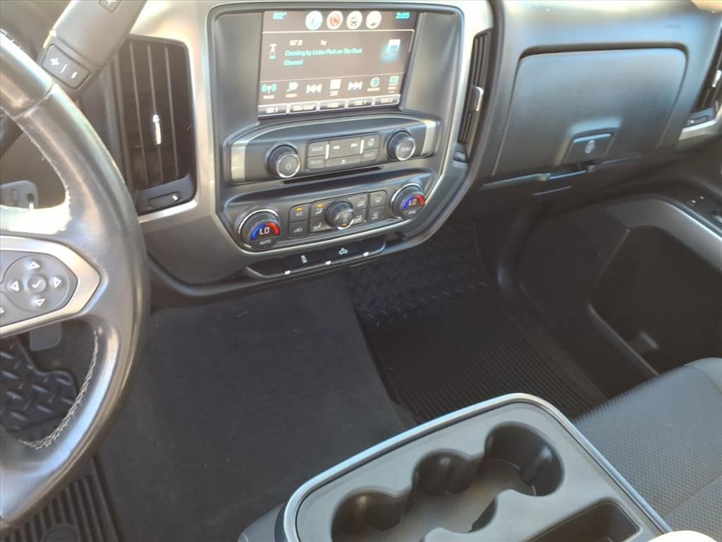 Used 2018 Chevrolet Silverado 1500 LT w/ All Star Edition image 35