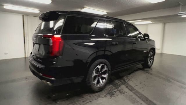 Certified 2025 GMC Yukon AT4 Ultimate w/ LPO, Floor Liner Package AWD/4WD image 8