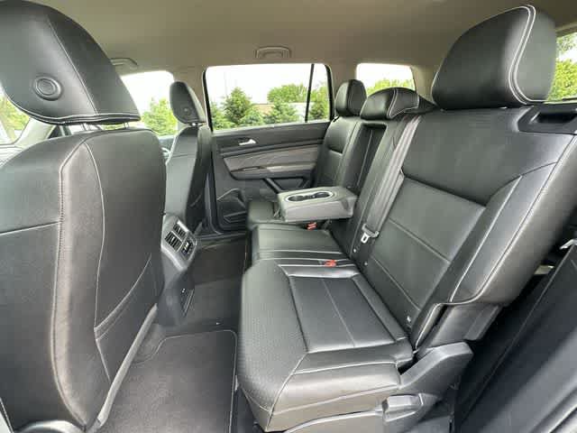 Used 2023 Volkswagen Atlas SE w/ Black Wheel Package AWD/4WD image 17