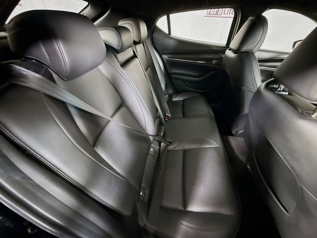 Used 2020 MAZDA MAZDA3 AWD Hatchback w/ Preferred Pkg image 30