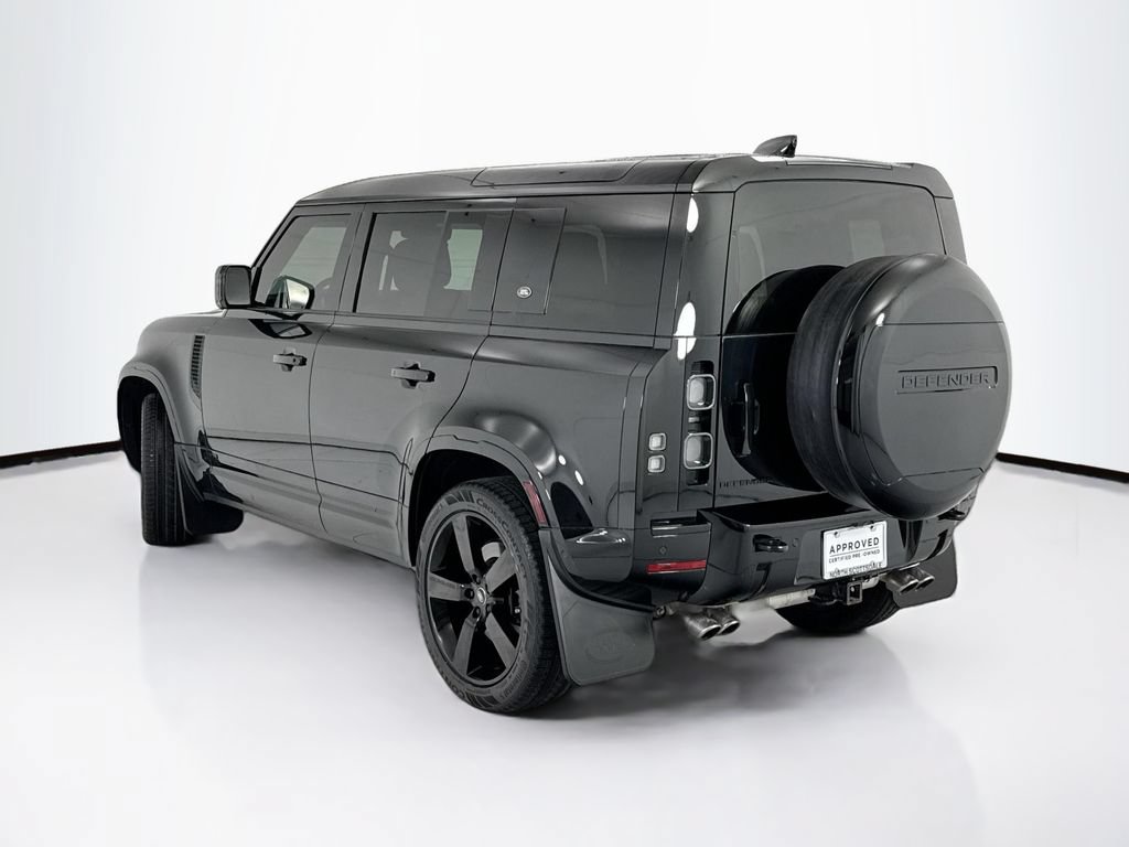 Certified 2023 Land Rover Defender 110 V8 AWD/4WD image 7