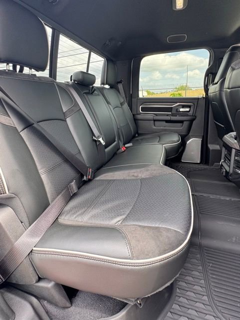 New 2026 RAM 3500 Laramie AWD/4WD image 14
