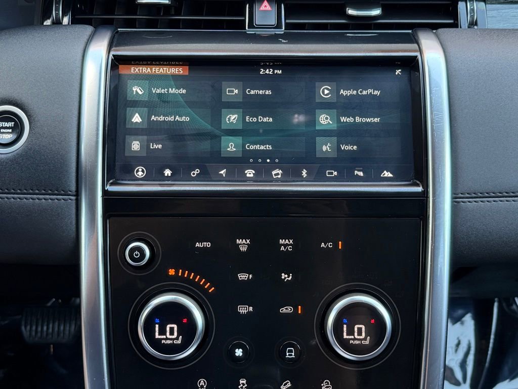 Used 2020 Land Rover Discovery Sport SE image 37