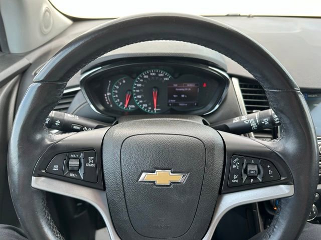 Used 2019 Chevrolet Trax LT w/ LT Convenience Package image 22