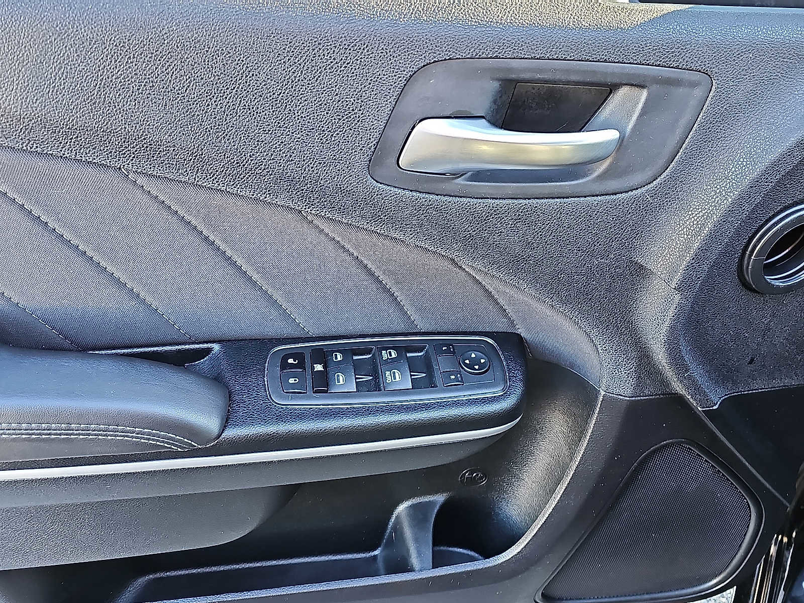 Used 2023 Dodge Charger SXT w/ Cold Weather Package image 13