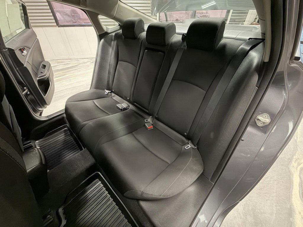 Used 2018 Honda Civic EX image 7