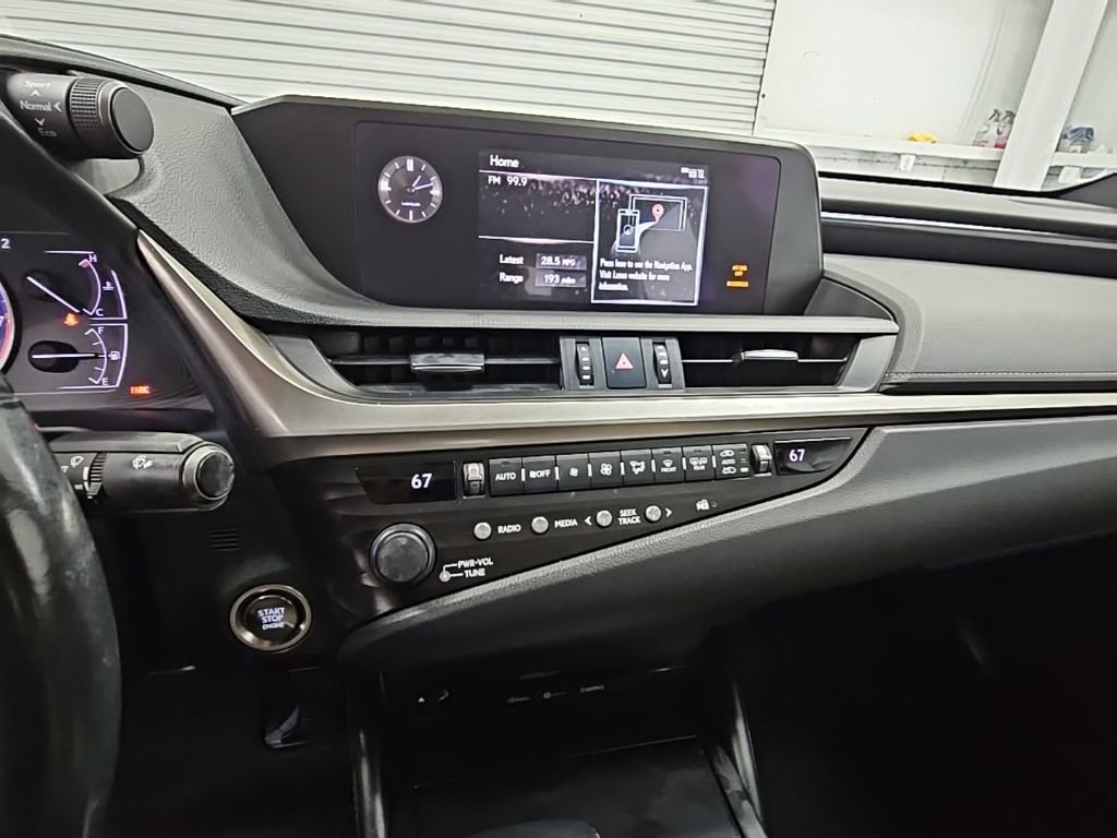 Used 2019 Lexus ES 350 image 13