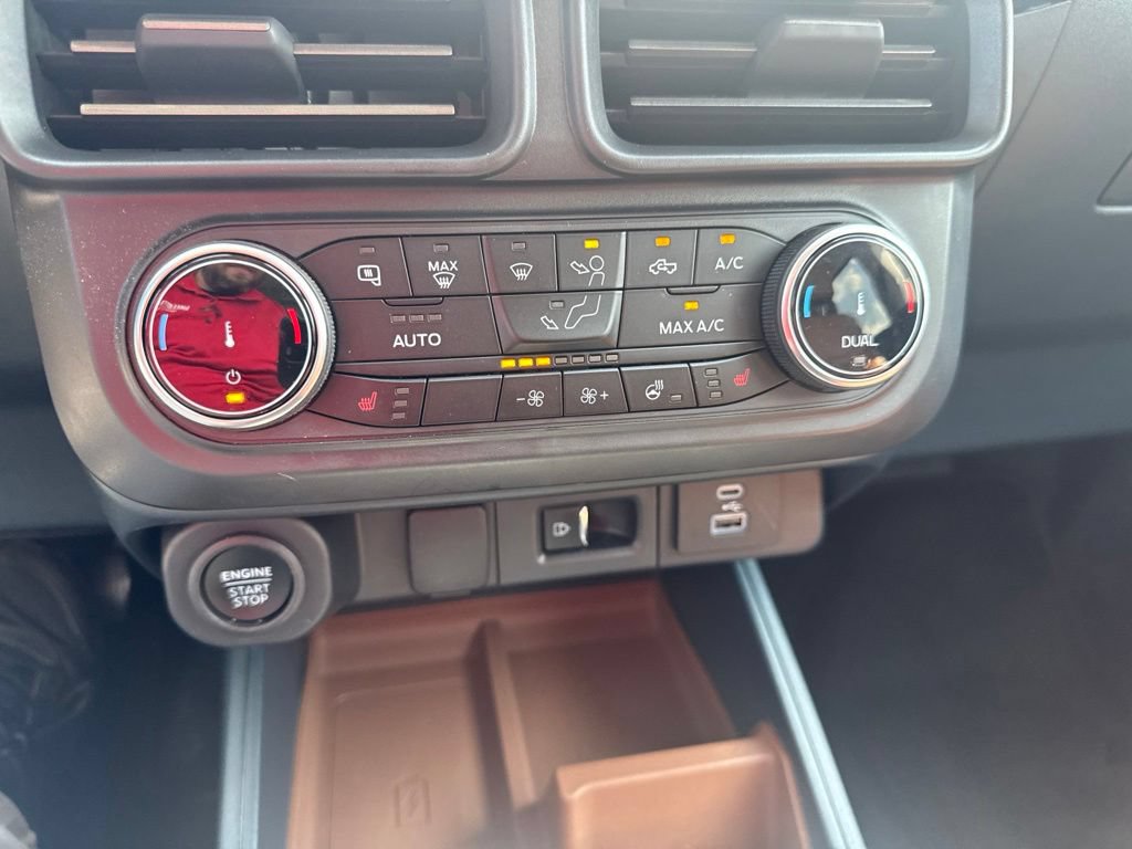 Used 2024 Ford Maverick Lariat AWD/4WD image 7
