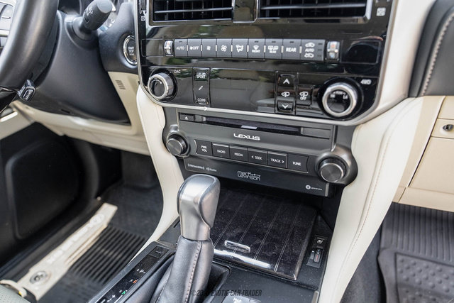 Used 2023 Lexus GX 460 Luxury w/ Sport Design Package AWD/4WD image 99