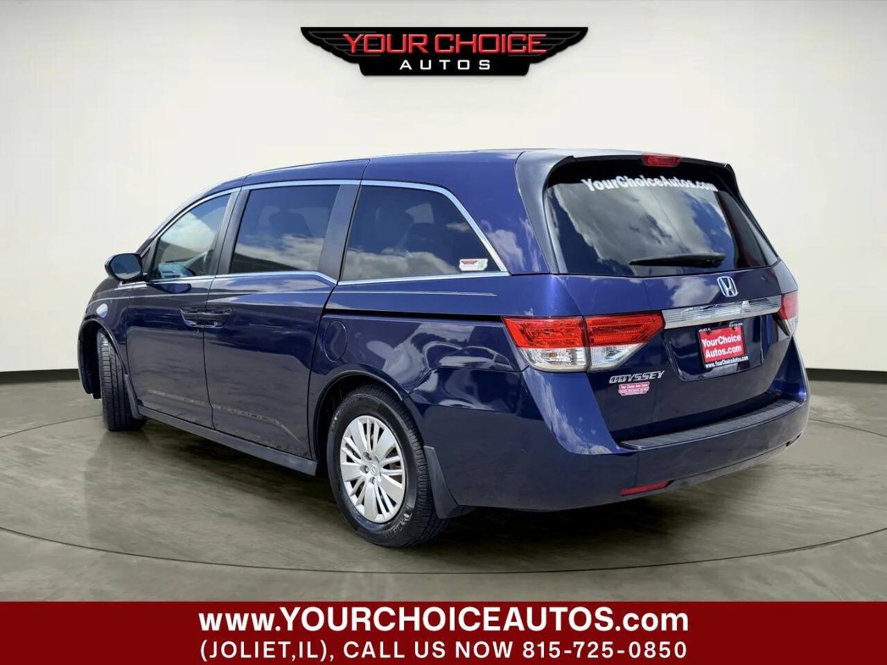 Used 2015 Honda Odyssey LX image 3