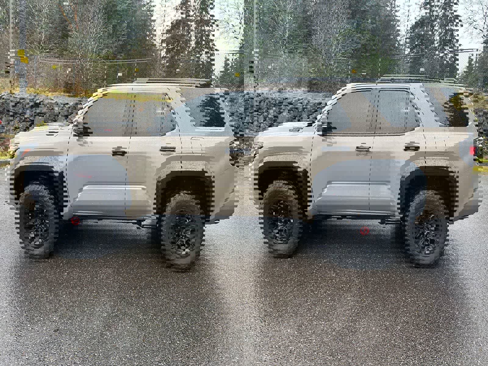 Used 2025 Toyota 4Runner TRD Pro AWD/4WD image 2