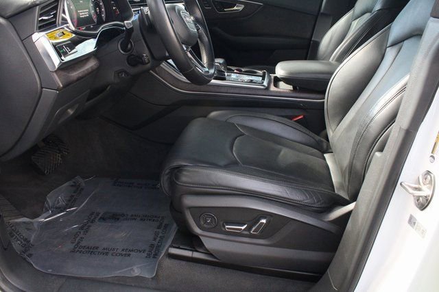 Used 2019 Audi Q8 Prestige w/ Luxury Package image 20