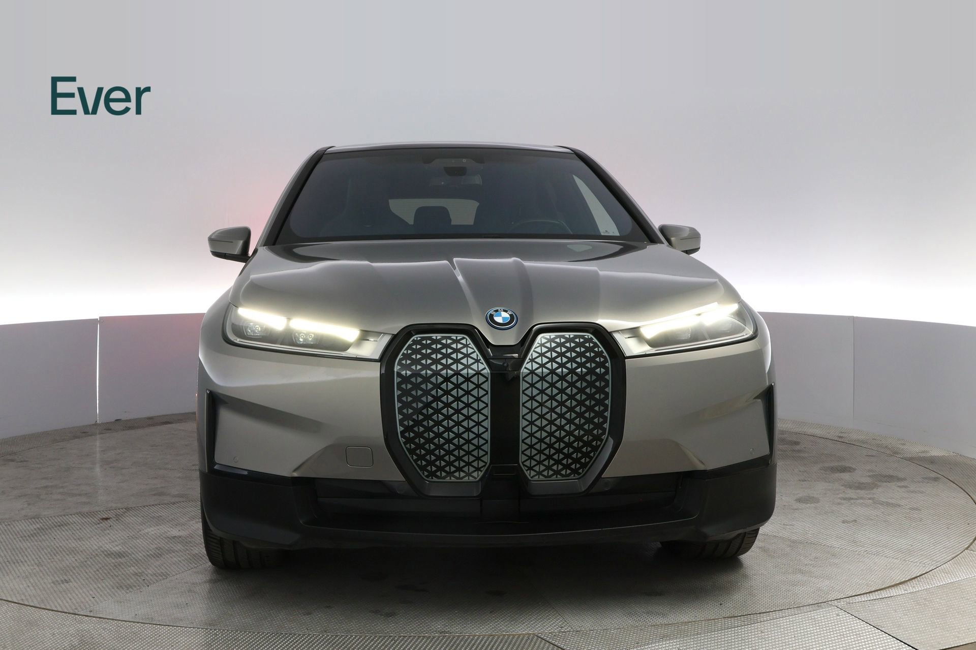 Used 2022 BMW iX xDrive50 w/ Convenience Package AWD/4WD image 12