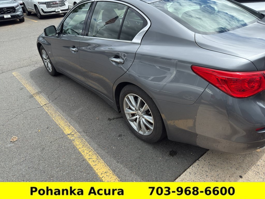 Used 2017 INFINITI Q50 2.0t w/ Moonroof Package AWD/4WD image 4