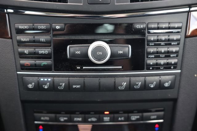 Used 2011 Mercedes-Benz E 550 Cabriolet w/ Premium 2 Pkg image 36