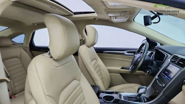 Used 2013 Ford Fusion SE FWD image 22