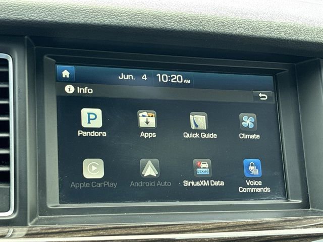 Used 2015 Hyundai Genesis 3.8 RWD image 28