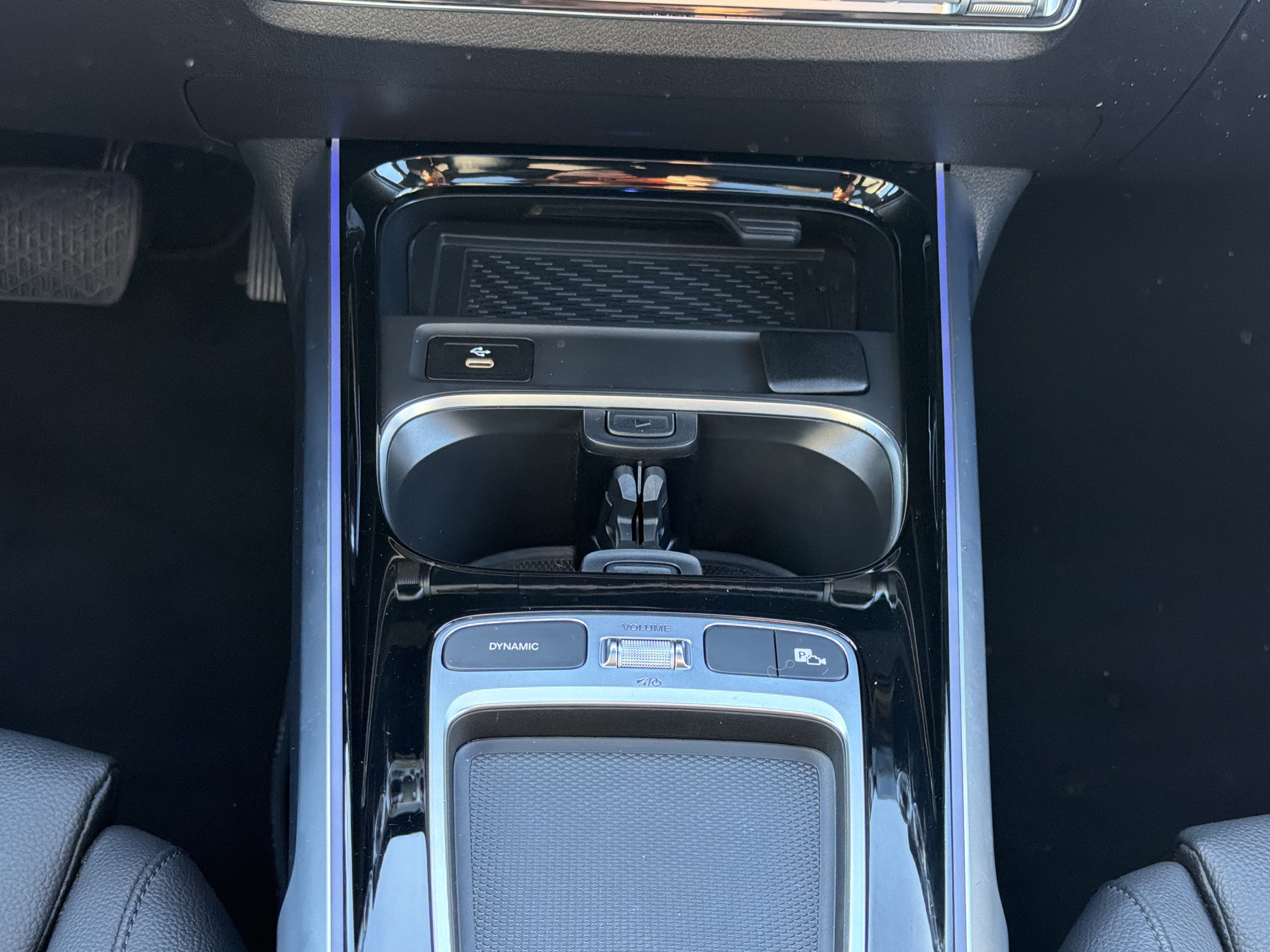 Certified 2025 Mercedes-Benz GLB 250 4MATIC image 24