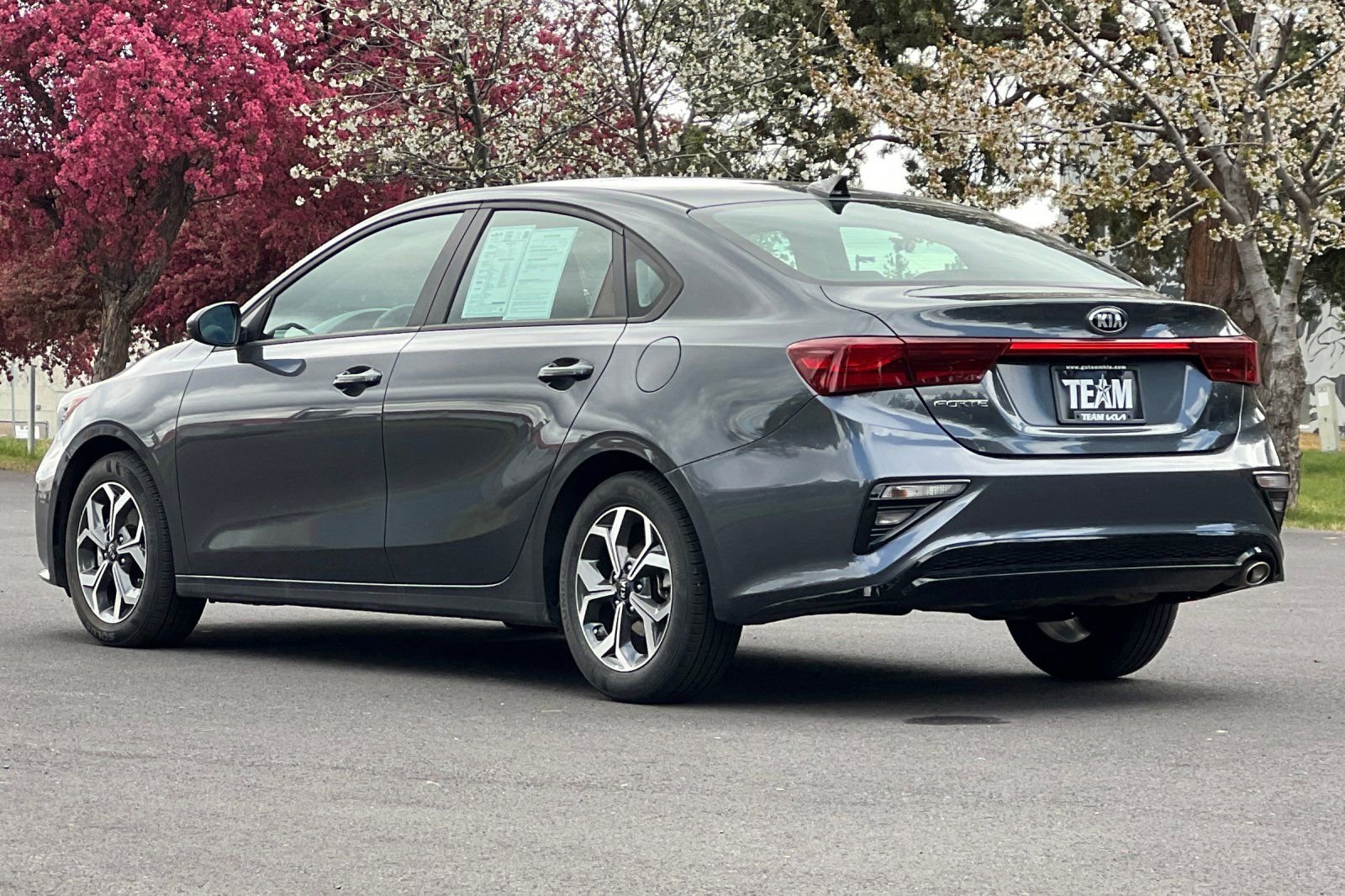 Certified 2021 Kia Forte LXS FWD image 6