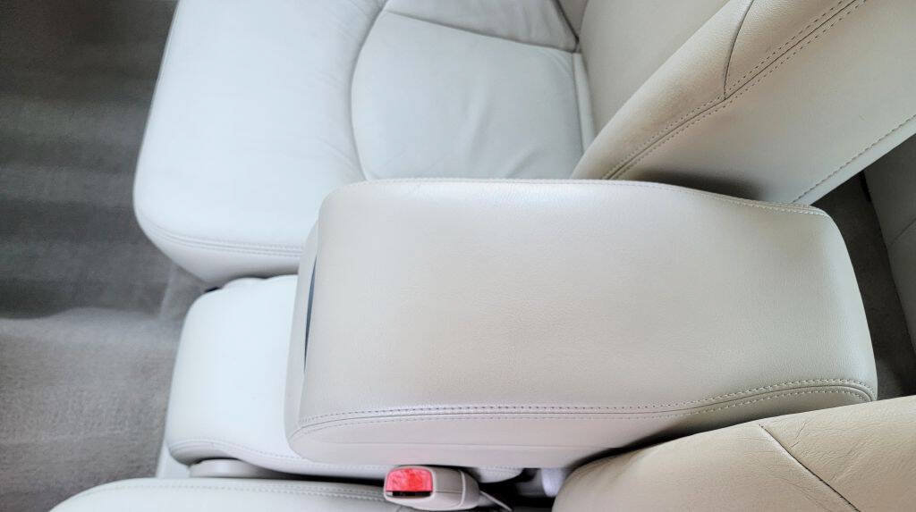 Used 2009 Buick LaCrosse CXL w/ Driver Confidence Package FWD image 20