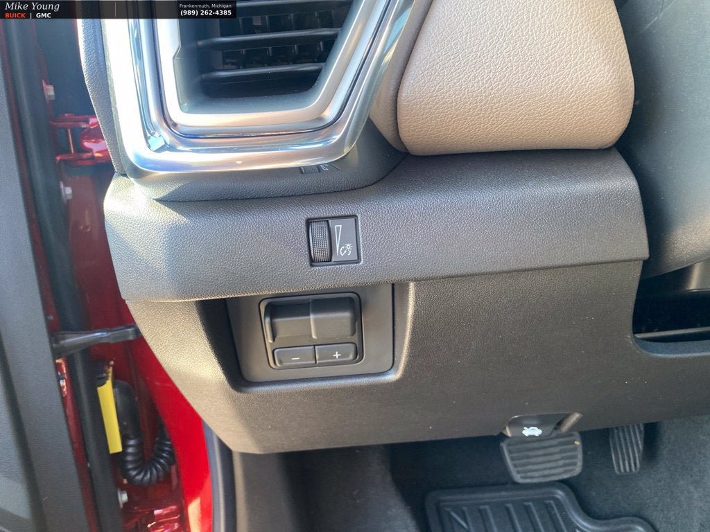 New 2026 GMC Canyon Denali AWD/4WD image 15