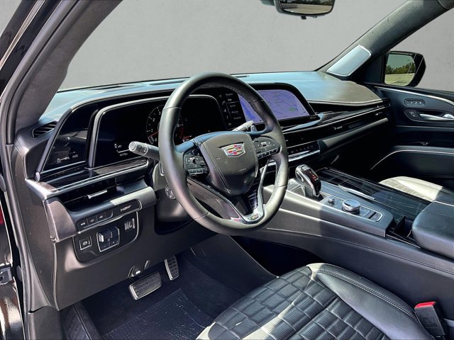 Used 2023 Cadillac Escalade ESV V AWD/4WD image 14
