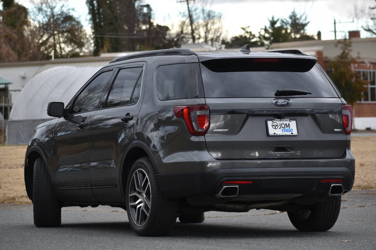 Used 2017 Ford Explorer Sport w/ Equipment Group 401A image 7