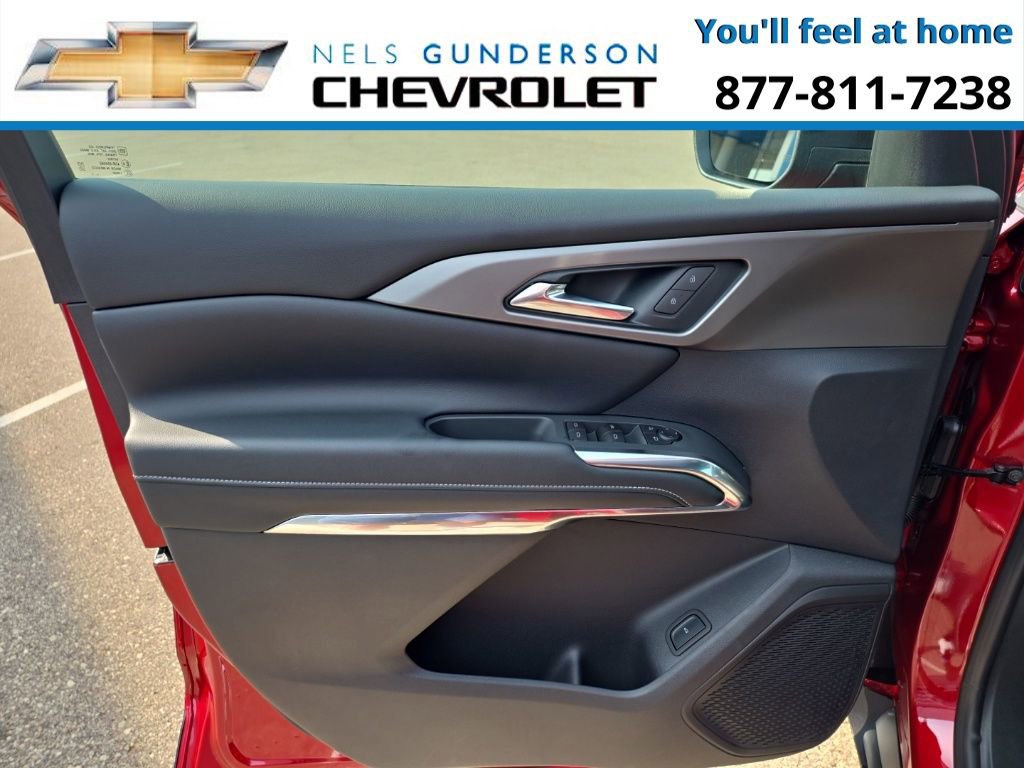 New 2026 Chevrolet Traverse LT w/ Driver Confidence Package image 17