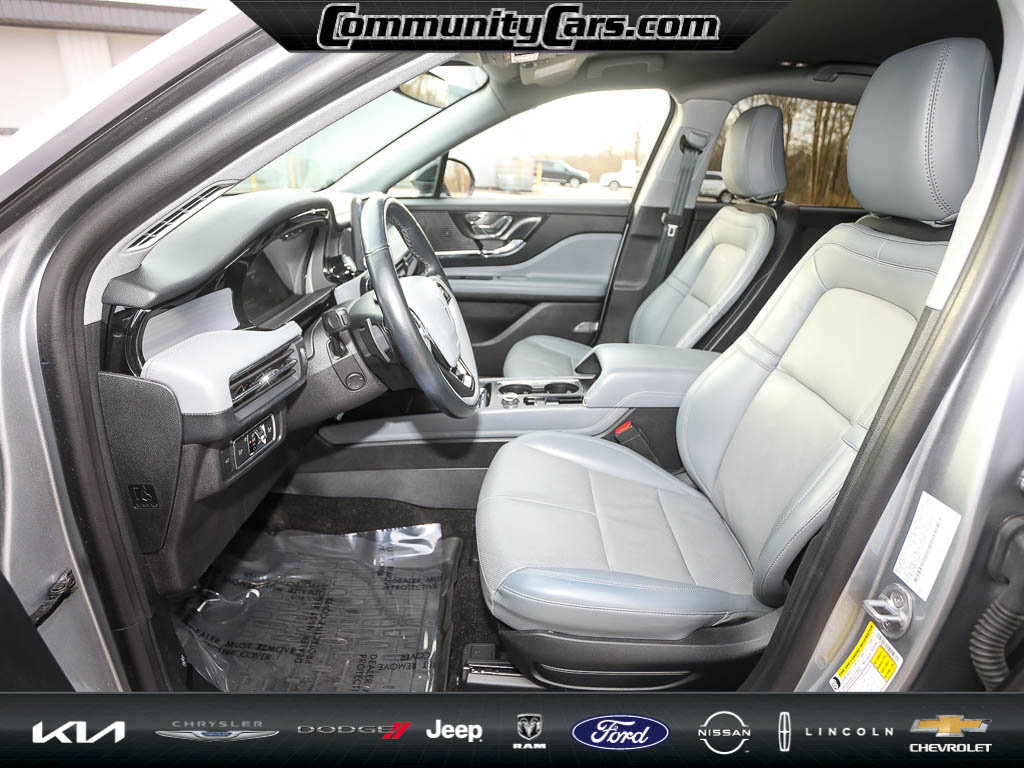 Certified 2022 Lincoln Corsair Reserve w/ Elements Package image 12