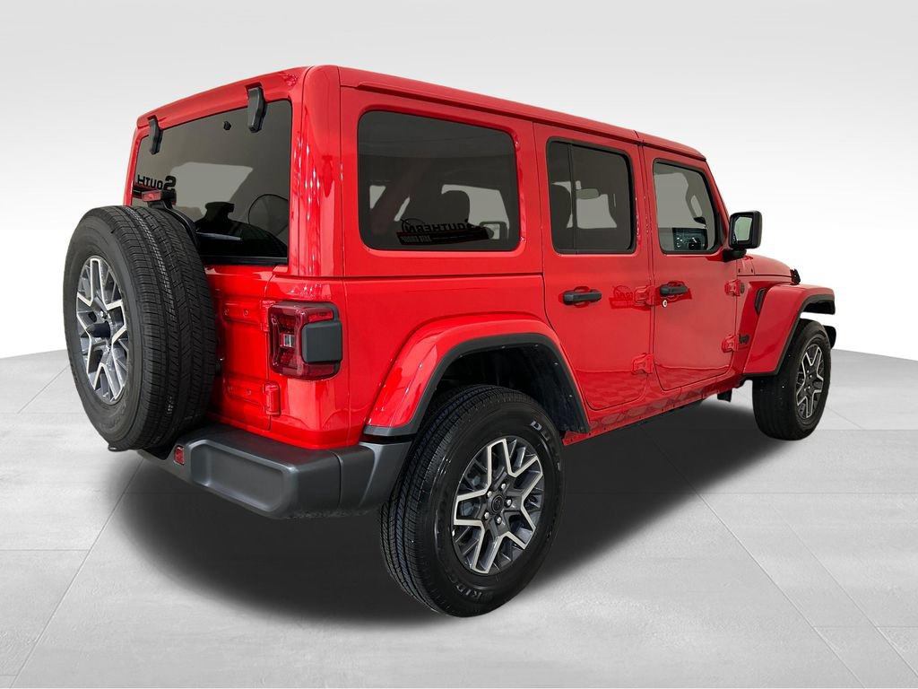Used 2025 Jeep Wrangler Unlimited Sahara AWD/4WD image 5