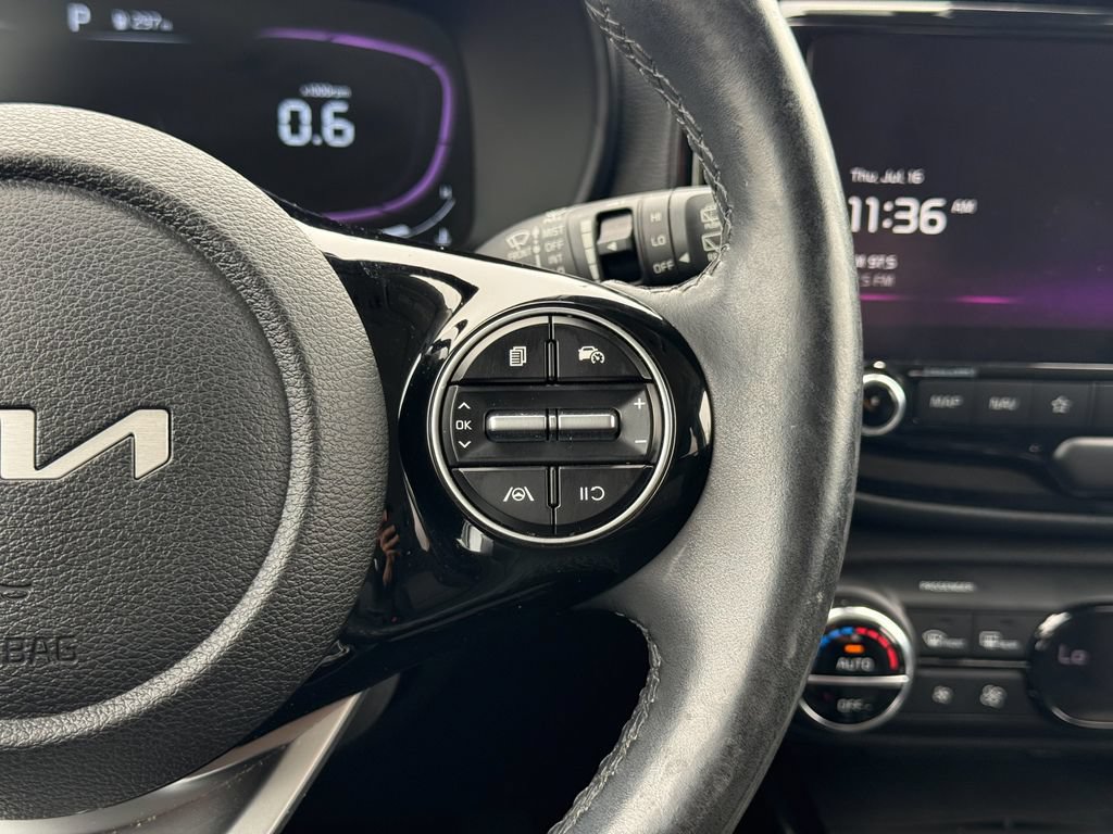 Used 2023 Kia Soul EX FWD image 22