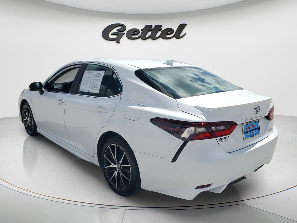 Certified 2023 Toyota Camry SE w/ Convenience Package image 6