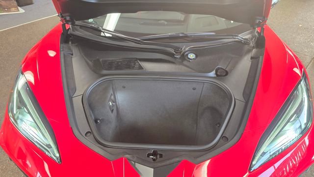 Used 2024 Chevrolet Corvette Stingray Coupe image 10
