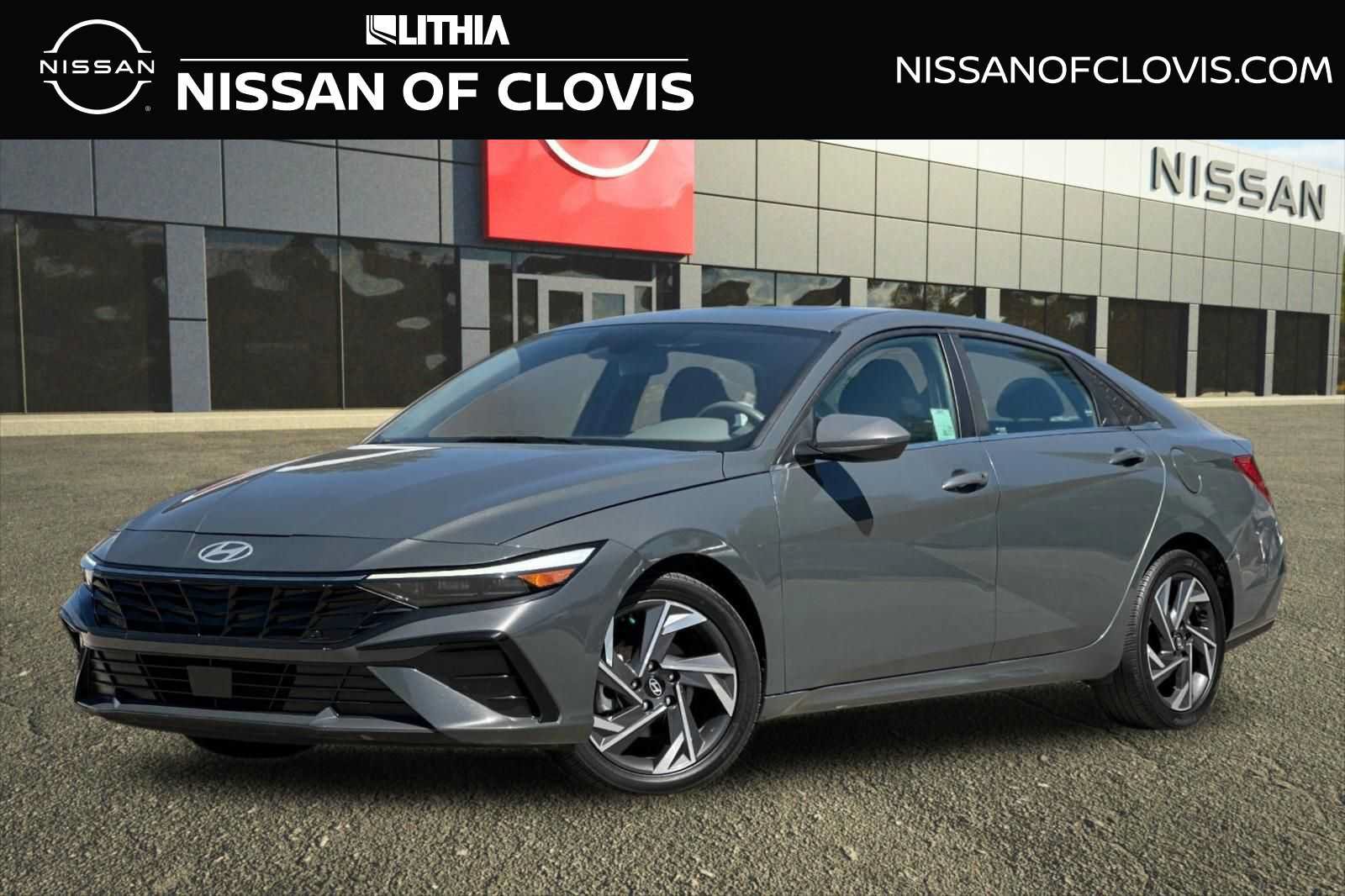 Used 2025 Hyundai Elantra SEL FWD image 1