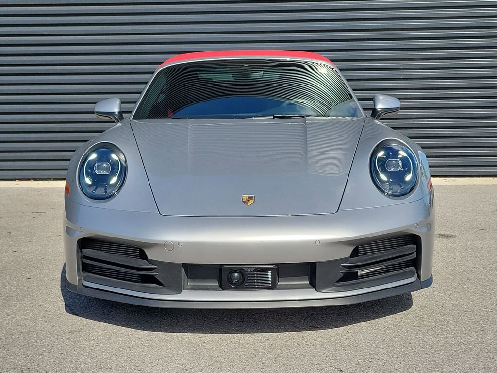 Certified 2025 Porsche 911 Carrera RWD image 10