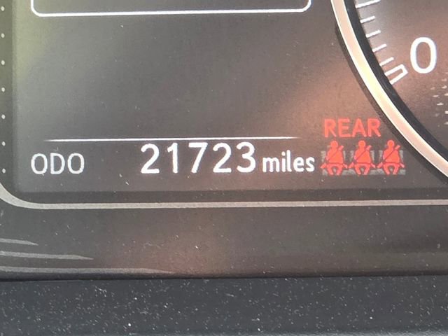 Used 2024 Lexus ES 250 w/ Premium Package image 22