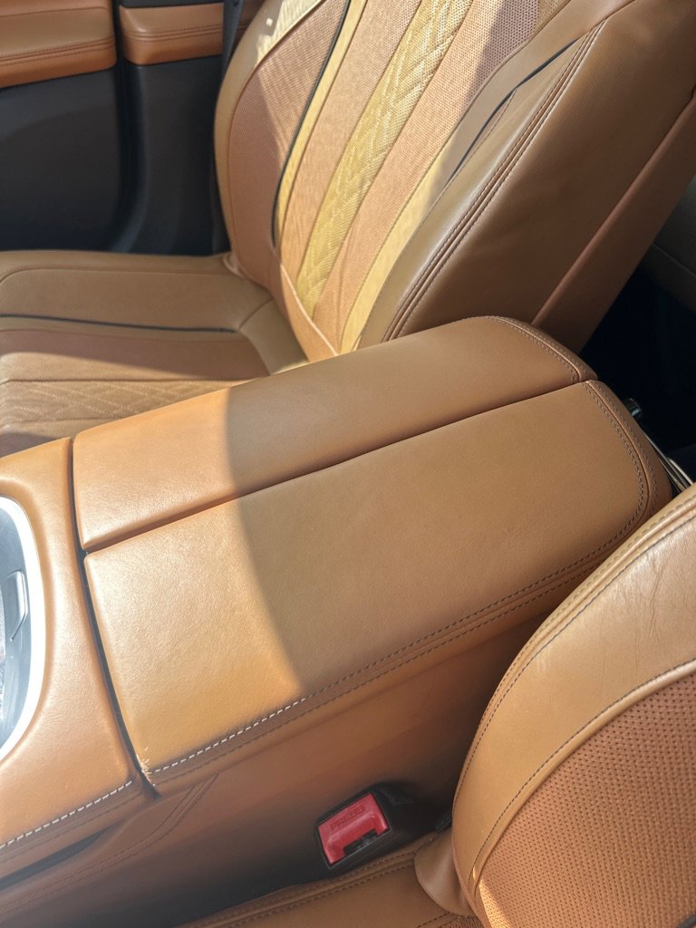 Used 2016 BMW 740i image 14