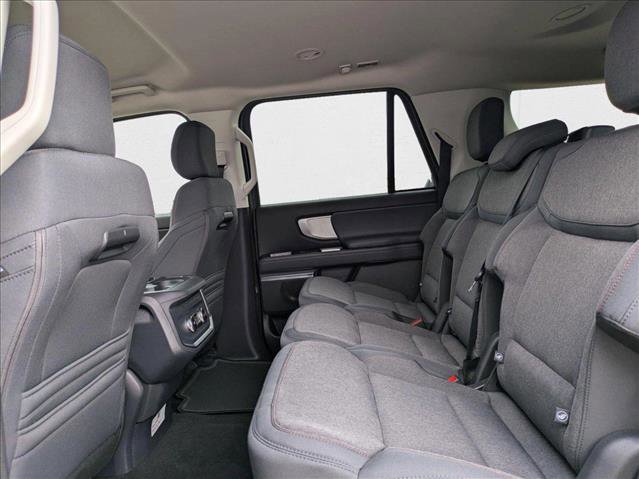 New 2025 Ford Expedition Max Active image 16