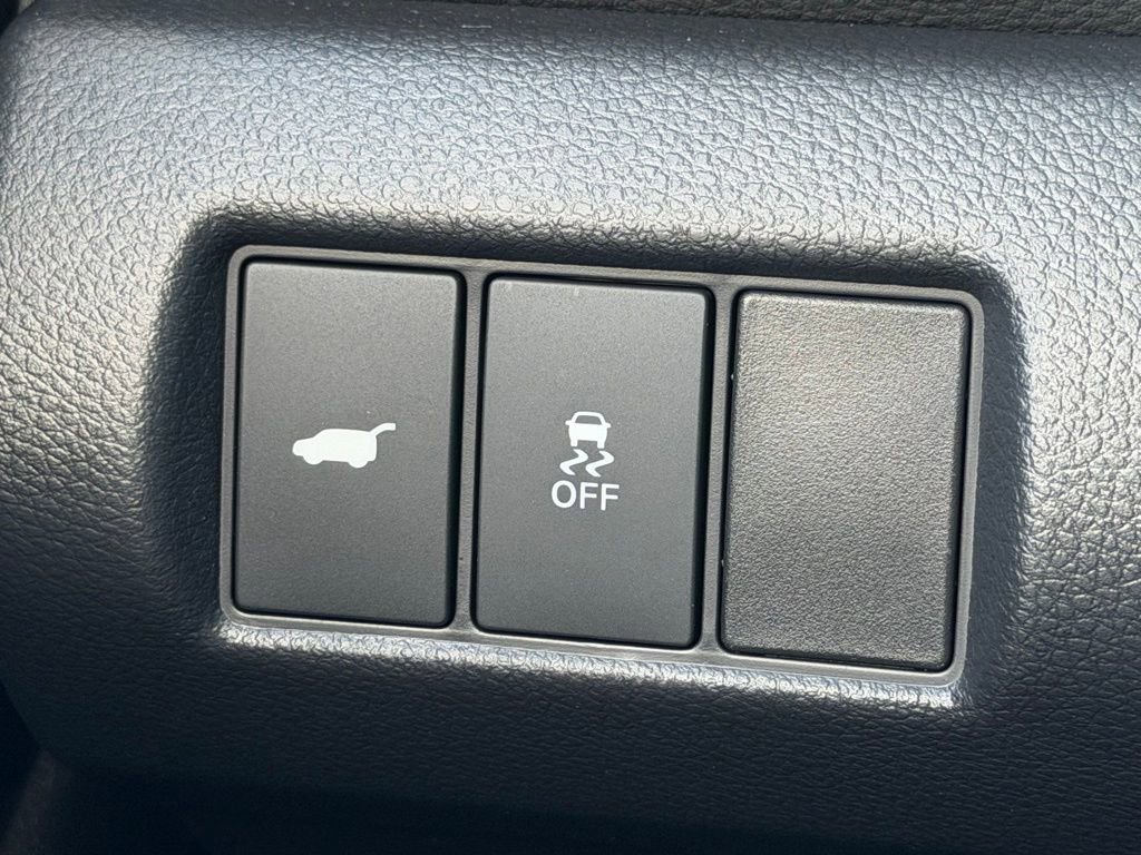 Used 2025 Honda Pilot EX-L image 30