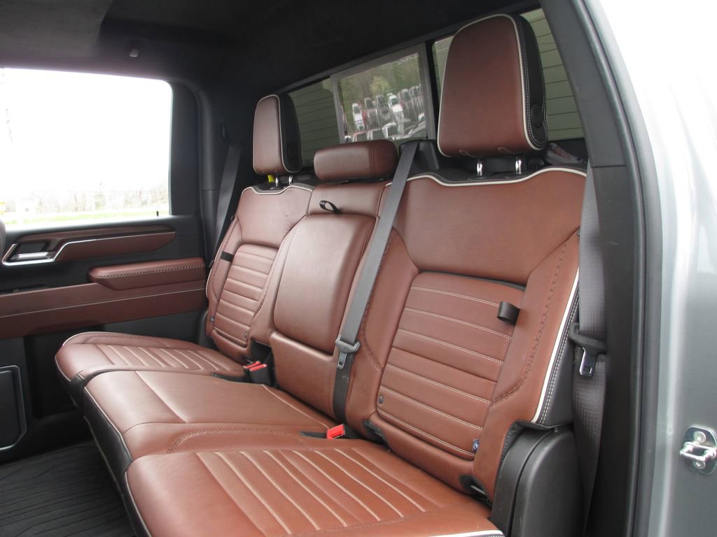 Used 2024 GMC Sierra 2500 Denali Ultimate w/ Max Trailering Package image 26
