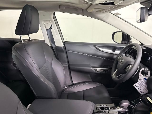 New 2026 Lexus NX 350 AWD image 29