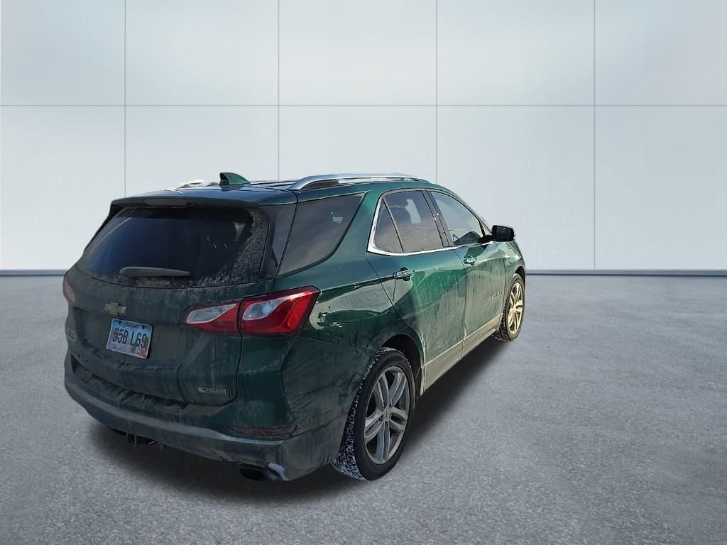 Used 2018 Chevrolet Equinox Premier image 3