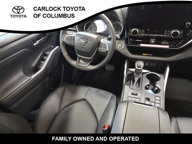New 2026 Toyota Highlander AWD image 19