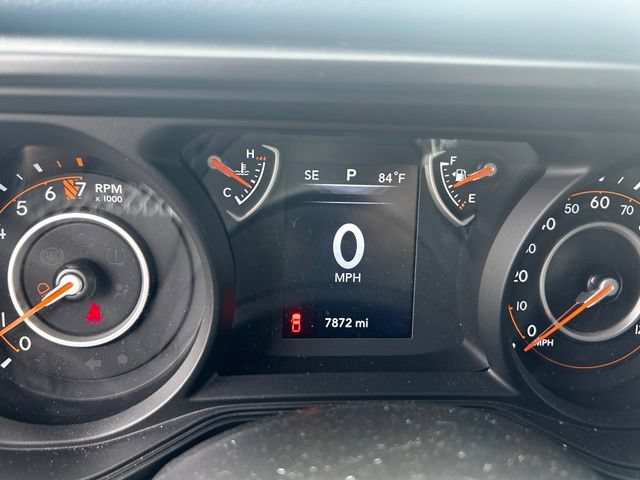 Used 2025 Jeep Gladiator Sport AWD/4WD image 8