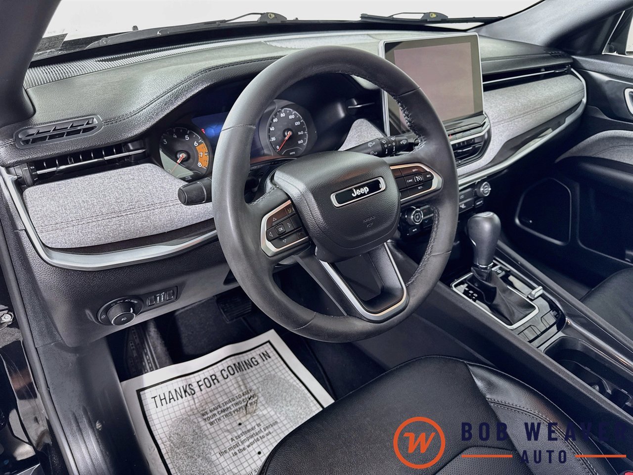 Used 2023 Jeep Compass Latitude w/ Sun and Sound Group AWD/4WD image 11